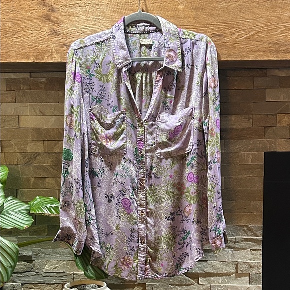 ANTHROPOLOGIE PILCRO Romy Relaxed Button Down Purple Floral Blouse - Picture 2 of 11